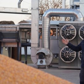 Когда свет – не гарантия: СЭС генератор и пеллеты для энергонезависимой фермы