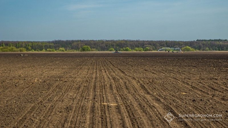 До 12 млн гектарів земель в Україні перебуває в тіні — уповноважений президента