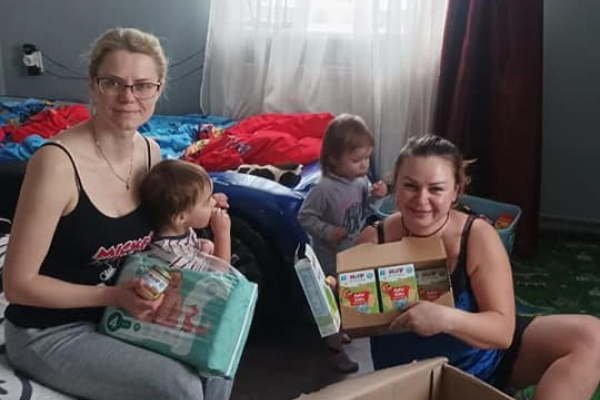 БФ « Тернополь» раздал помощь переселенцам