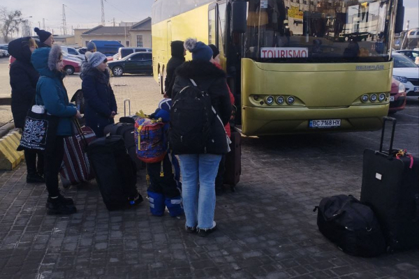 «Благотворительный Фонд «Тернополь» организовал выезд семей на поселение в Германию