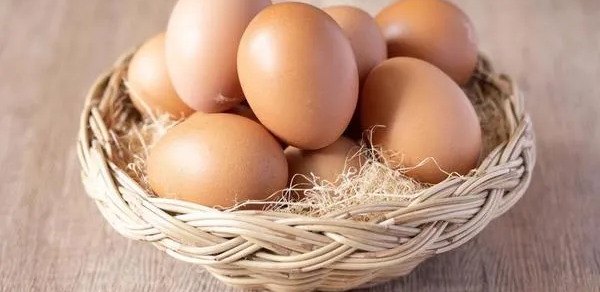 Цена на яйца бьет рекорды: сколько сейчас стоит десяток