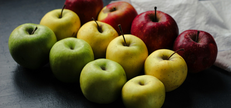 Цены на яблоки в Польше упали до 31 гривны/кг