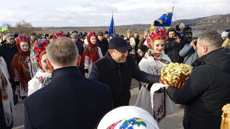  День Соборности Украины: впервые на границе Тернопольщины состоялась встреча трех областей (фото, видео)