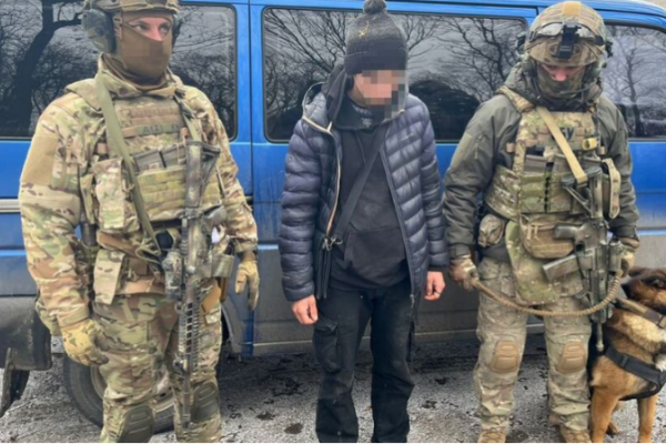 Госпреда: в Тернополе поймали 20-летнего парня, который сдавал врагу расположение важных объектов