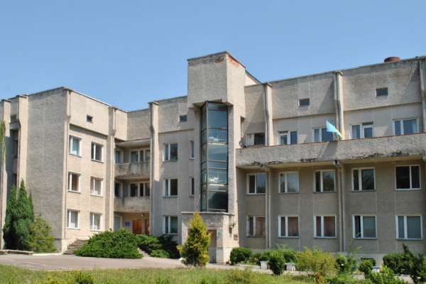 Директор строительной фирмы присвоил деньги, выделенные на ремонт больницы в Тернополе