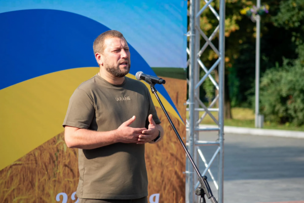 Председатель Тернопольской ОВА Владимир Труш поздравил земляка с Днем Независимости