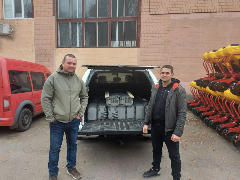 Главный офис Väderstad AB передал в Украину 152 металлических печи