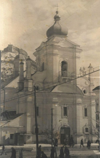 Храм Николая Чудотворца в Кременце на столетних фото