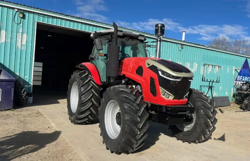 Канадский трактор вдвое дешевле Zetor:фермер> без компьютера. Ремонт своими руками. Цена вдвое ниже Zetor. Канадская компания URSA Ag строит технику по принципу, который крупные производители давно забыли. Видео с основателем стало вирусным – редакция agronomy.com.ua разбирается почему.</strong></em></p>
<p> Почему мир возвращается к простой технике </p>
<p style=