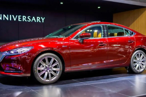 Mazda верит в будущее дизельных двигателей