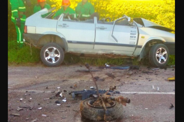 На Лановеччине жуткая авария: водитель погиб, авто осталось без крыши