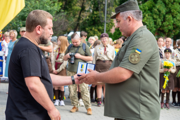 На Тернопольщине и работников правоохранительных органов