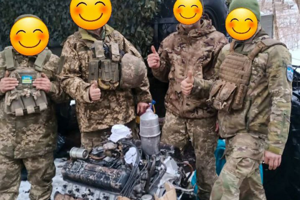 На Тернопольщине спасатели отремонтировали и передали бойцам ВСУ двигатель для автомобиля