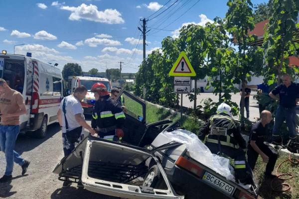 На Тернопольщине в ДТП погибла пассажирка