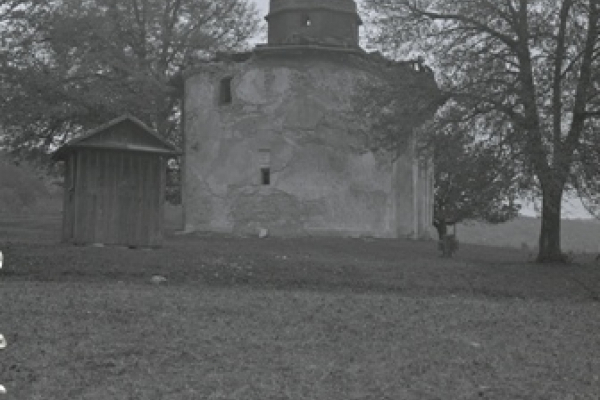 Самый древний храм Тернопольщины: фото 1984 года