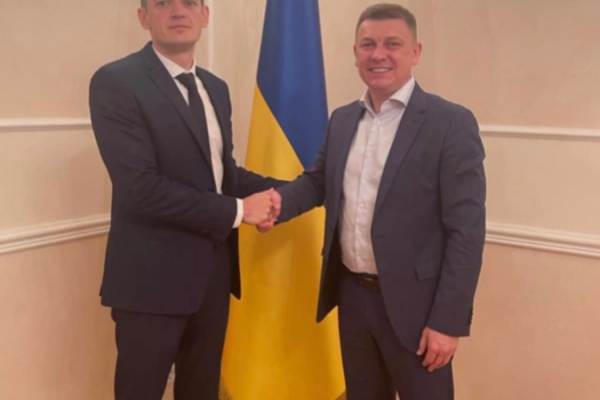 Первый заместитель председателя Тернопольского облсовета Владимир Болещук провел важную рабочую встречу с Послом Украины во Франции