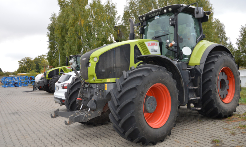 Рынок техники вырос на 35%: что покупают фермер 

<p><em><strong>Агропроизводители купили более 50 тысяч единиц техники в год — и почти столько же старую сдали на металлолом. Апрель — один из двух пиковых месяцев, когда дилеры фиксируют наибольший спрос.</strong></em></p>
<p style=