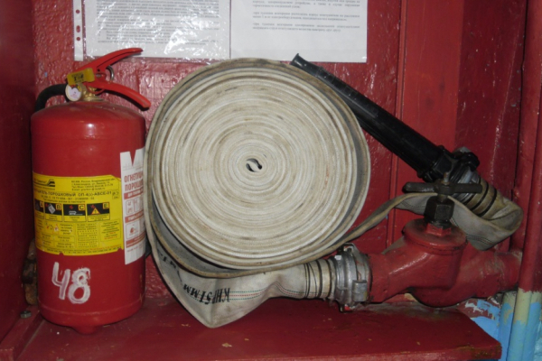 Тернопольские правоохранители установили злоумышленника, похитившего из торгового центра пожарный рукав