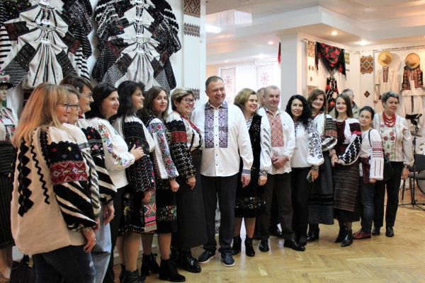В Тернополе действует выставка «Этноэхо сквозь века»