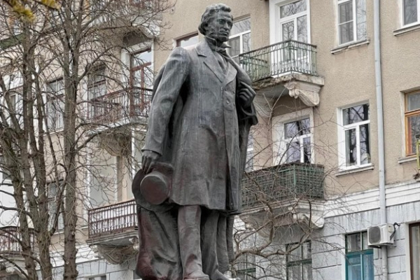 В Тернополе хотят демонтировать пам Пушкину: уже зарегистрировали проект