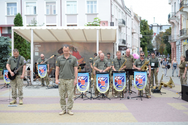 В Тернополе состоялся концерт оркестра Военной академии из Одессы