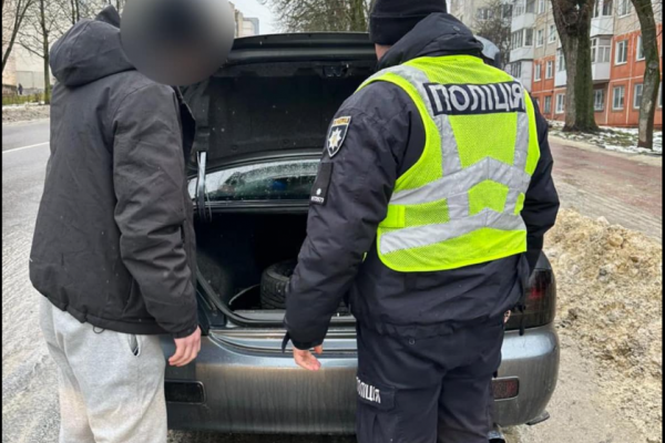 В Тернополе водитель под действием марихуаны обгонял автомобиль перед пешеходным переходом