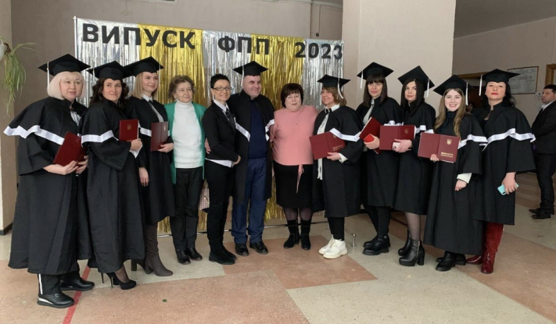 Произошло торжественное вручение дипломов магистрам ФПП ТНПУ