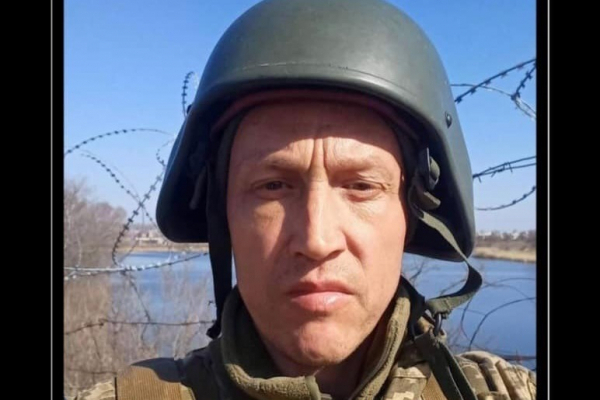 Погиб , мужественно обороняя родную землю: в Тернополе будут прощаться с Героем Владимиром