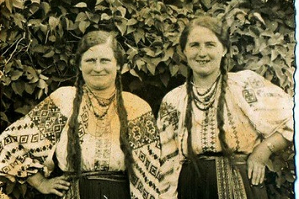 Найдено уникальные фото села Торское , которым более 80 лет