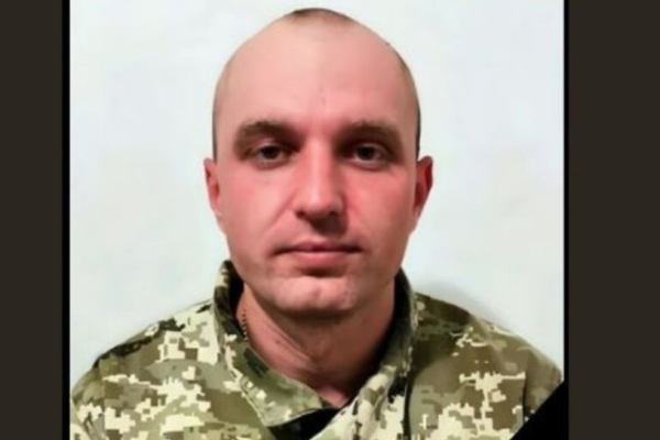 Снова боль и слезы: в Запорожье погиб защитник из Лановецкой общины Олег Скакун